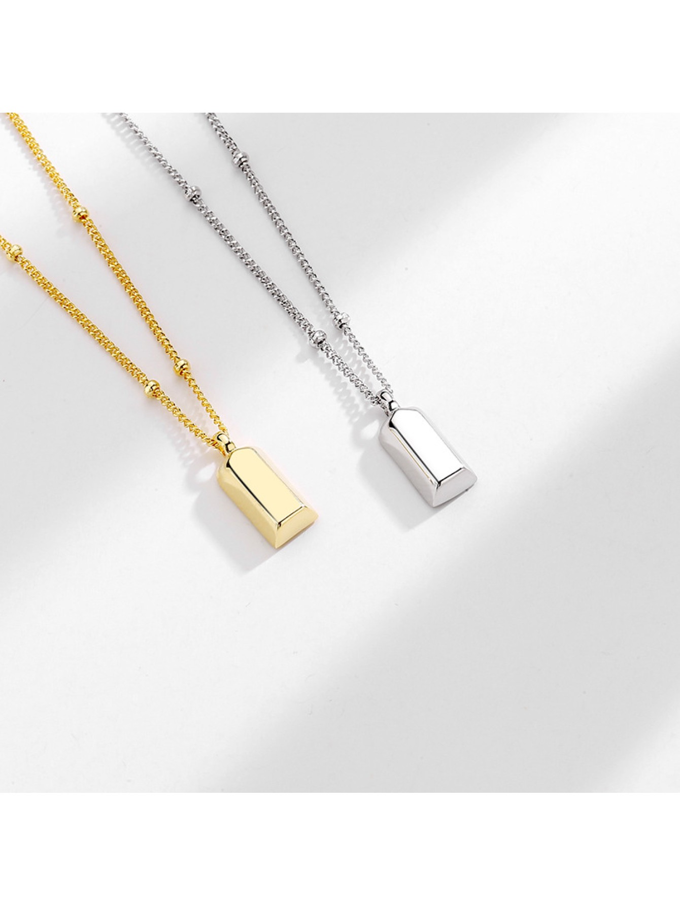 S925 pure silver small gold bar necklace women's ins light luxury high-end feeling attracting wealth small gold brick collarbone chain 